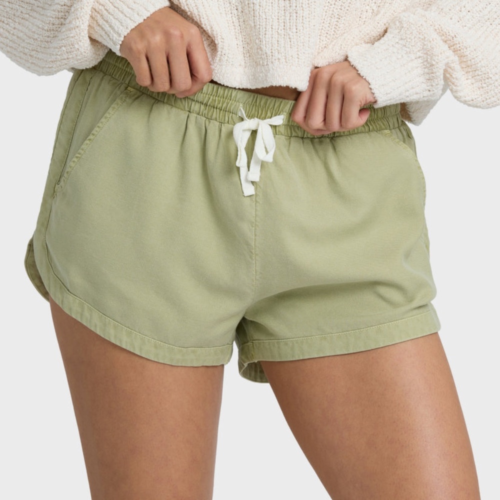 Billabong Women's Road Trippin Elastic Waist Shorts in Olive size M